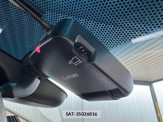 Honda FIT HYBRID 2018-03 8354477-28