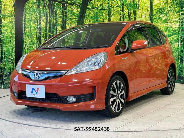 Honda FIT HYBRID 2013-02 8354488-15