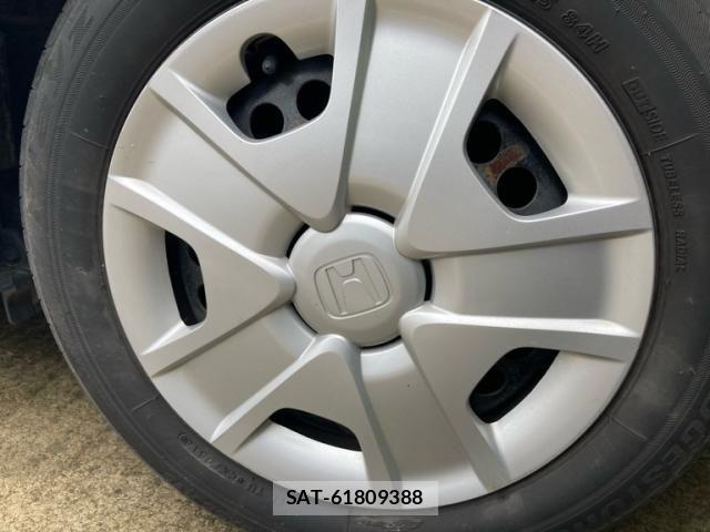 Honda FIT HYBRID 2012-10 8354493-11