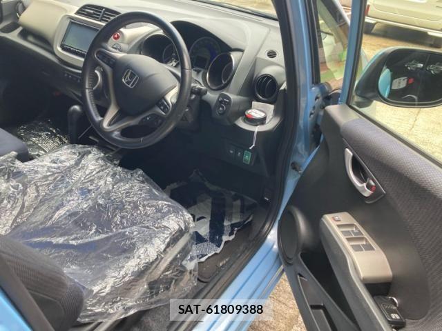 Honda FIT HYBRID 2012-10 8354493-17