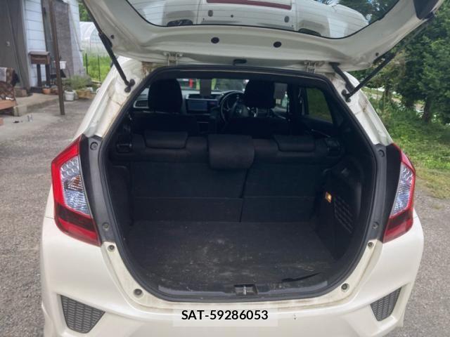Honda FIT HYBRID 2016-09 8354495-10