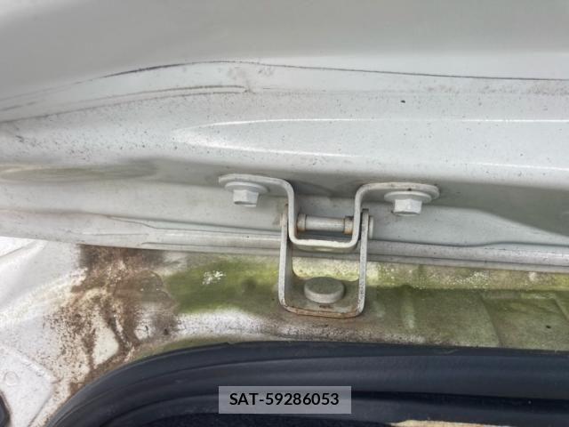 Honda FIT HYBRID 2016-09 8354495-11