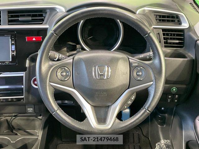 Honda FIT HYBRID 2015-11 8354478-10