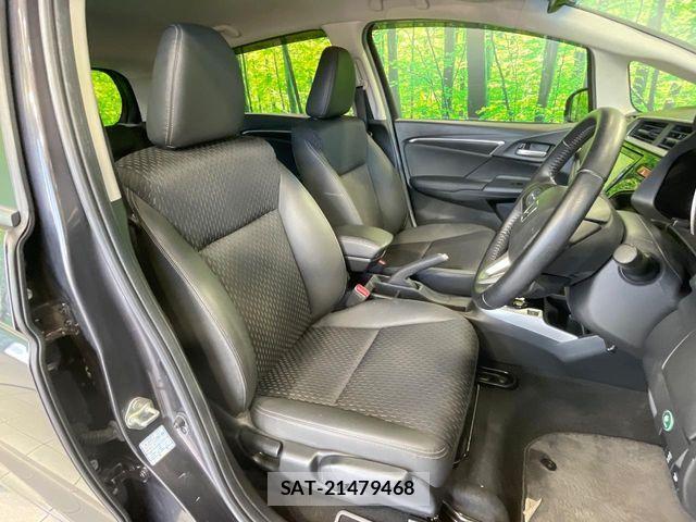 Honda FIT HYBRID 2015-11 8354478-7