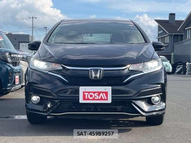 Honda FIT HYBRID 2018-04 8354474-17