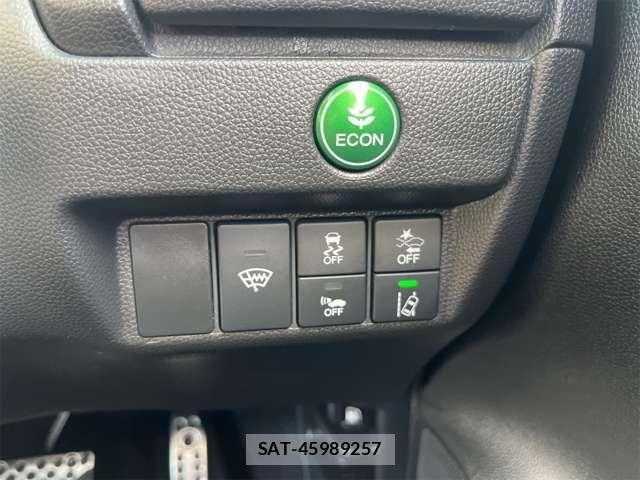 Honda FIT HYBRID 2018-04 8354474-7