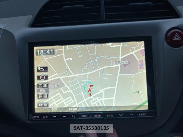 Honda FIT HYBRID 2011-12 8354496-18