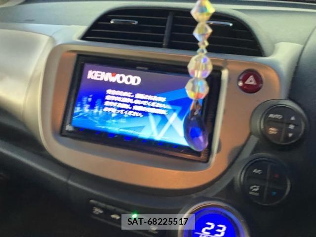 Honda FIT HYBRID 2012-07 8365949-19