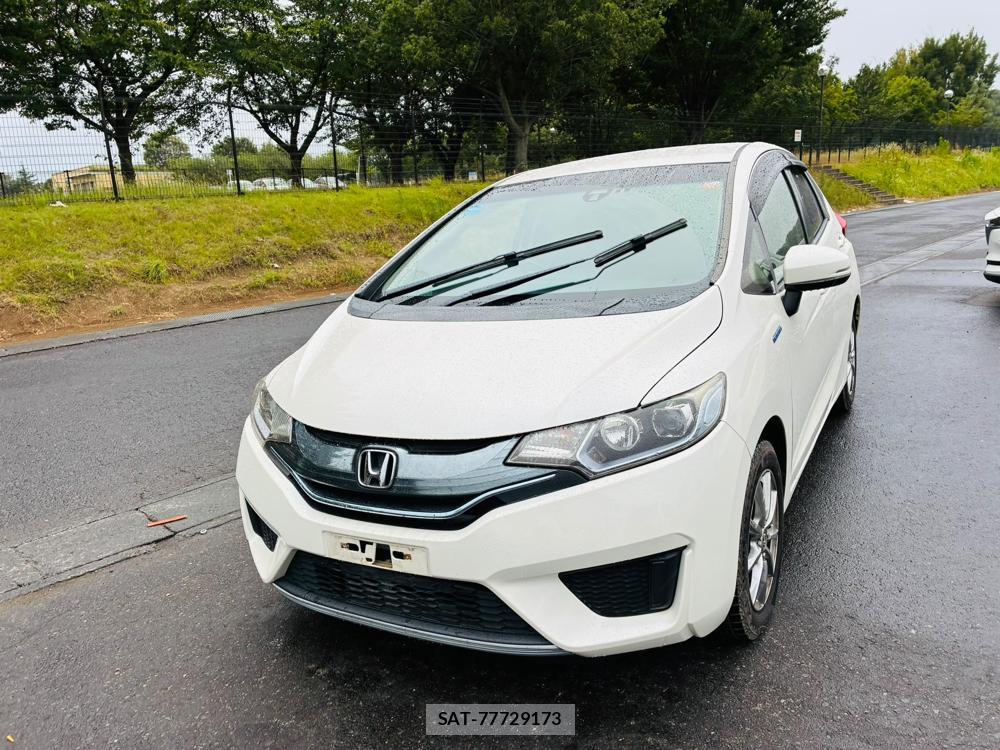 Honda FIT HYBRID 2014-01 8311391-0
