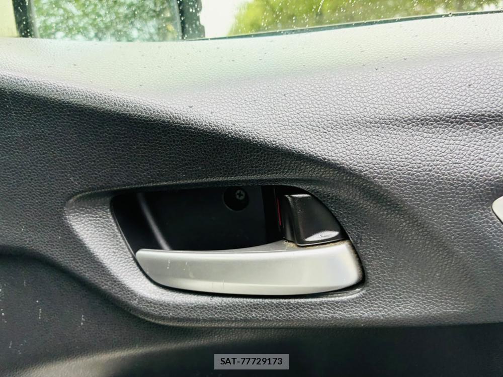 Honda FIT HYBRID 2014-01 8311391-19