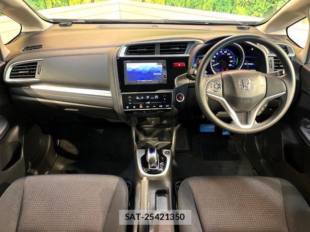 Honda FIT HYBRID 2016-02 8365935-1