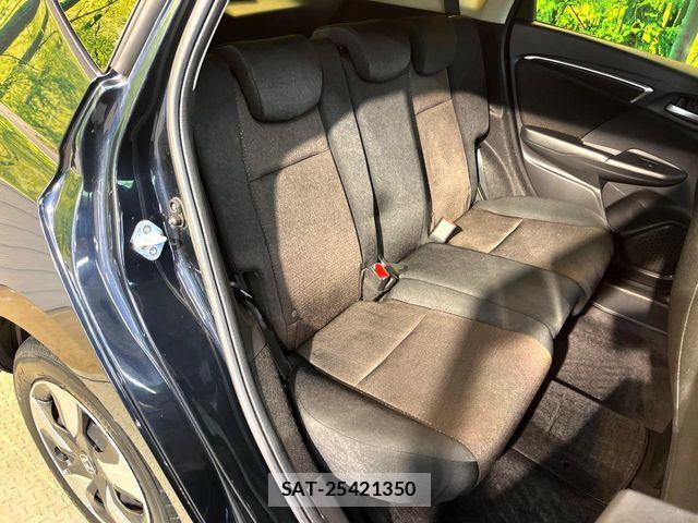 Honda FIT HYBRID 2016-02 8365935-8