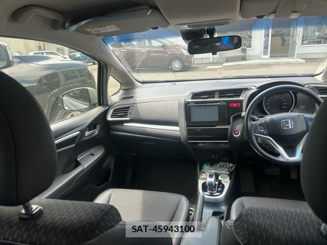 Honda FIT HYBRID 2014-01 8365944-10