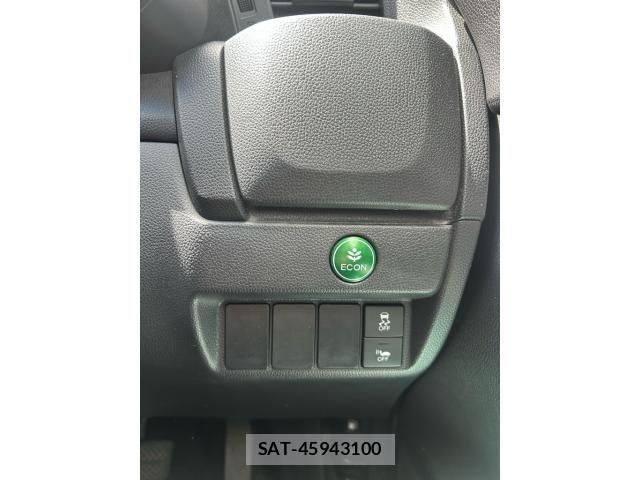 Honda FIT HYBRID 2014-01 8365944-17