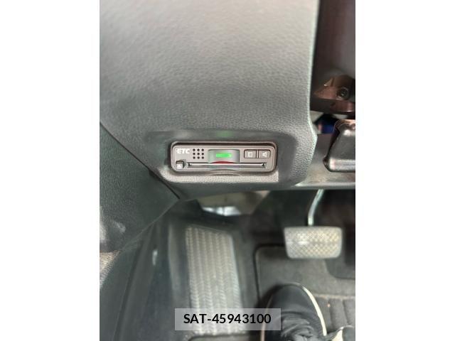 Honda FIT HYBRID 2014-01 8365944-20