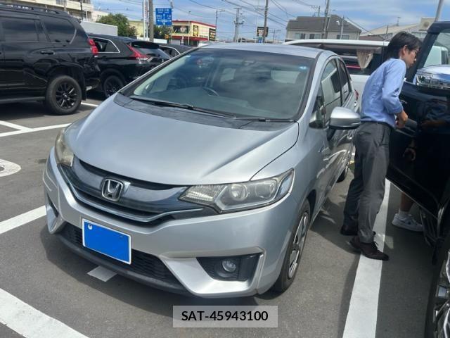 Honda FIT HYBRID 2014-01 8365944-2