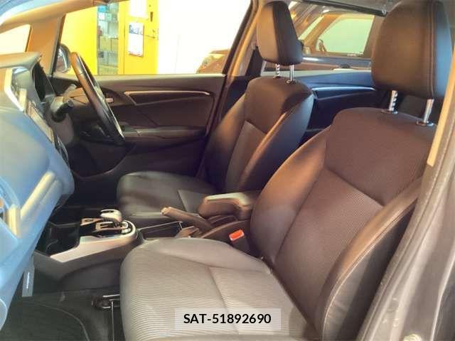 Honda FIT HYBRID 2017-06 8365933-13
