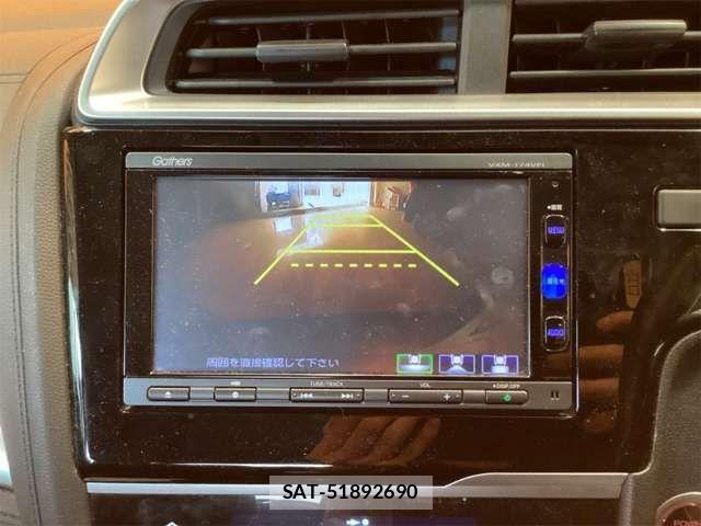 Honda FIT HYBRID 2017-06 8365933-3