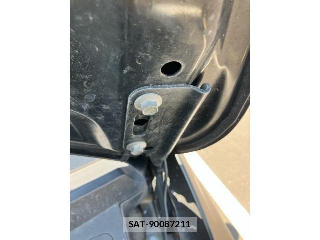 Honda FIT HYBRID 2013-10 8365945-24