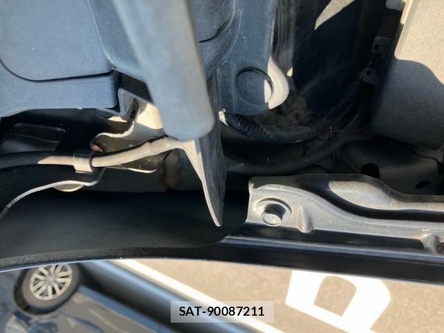 Honda FIT HYBRID 2013-10 8365945-25