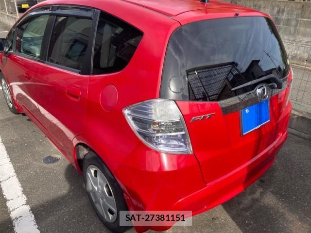 Honda FIT HYBRID 2011-08 8365951-2