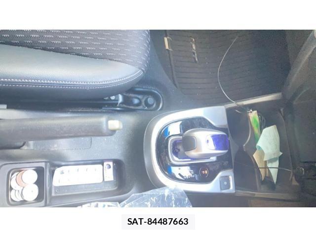 Honda FIT HYBRID 2015-09 8365943-18