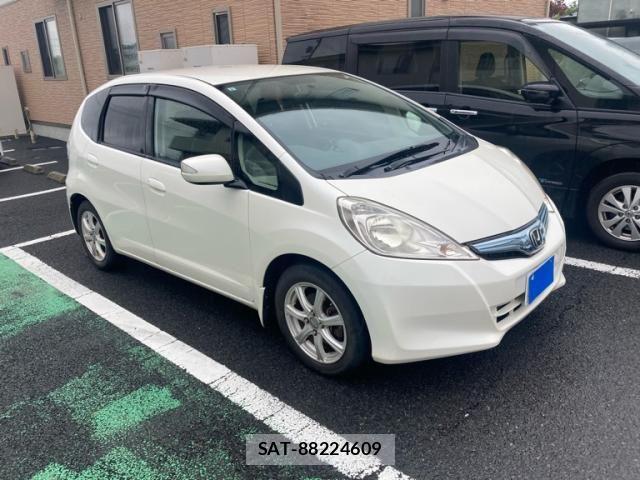 Honda FIT HYBRID 2011-08 8365950-4