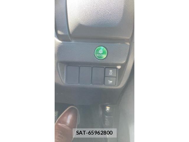 Honda FIT HYBRID 2014-02 8365946-16