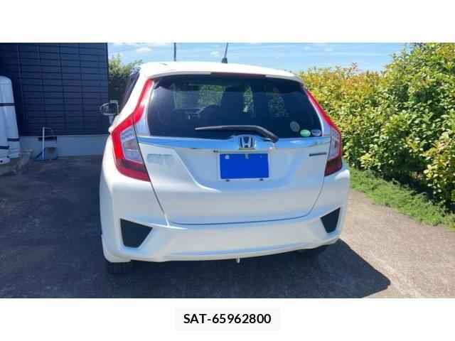 Honda FIT HYBRID 2014-02 8365946-2