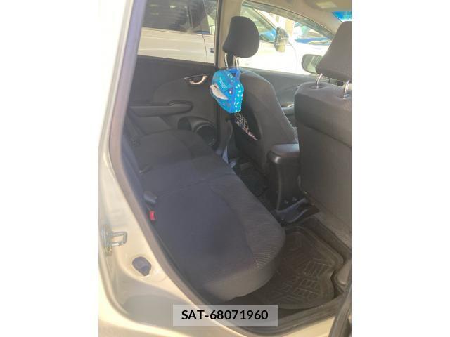 Honda FIT HYBRID 2011-12 8365947-13