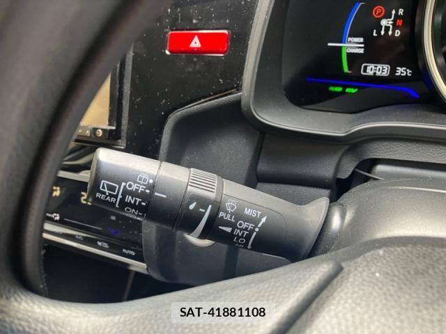 Honda FIT HYBRID 2015-01 8365941-12