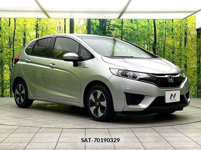 Honda FIT HYBRID 2016-11 8365936-15