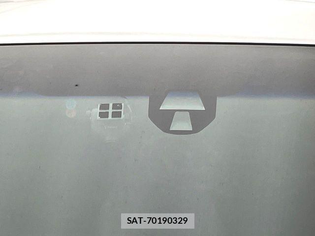 Honda FIT HYBRID 2016-11 8365936-4