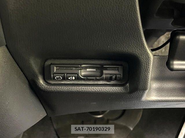 Honda FIT HYBRID 2016-11 8365936-6