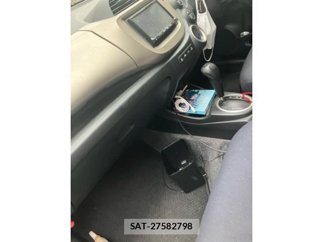 Honda FIT HYBRID 2012-08 8365948-16