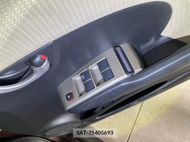 Honda FIT HYBRID 2012-07 8365952-14