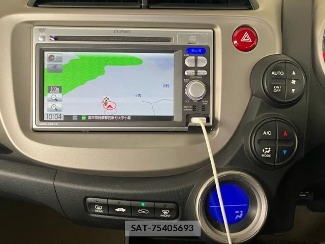 Honda FIT HYBRID 2012-07 8365952-21