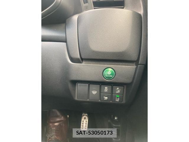Honda FIT HYBRID 2017-11 8365931-14