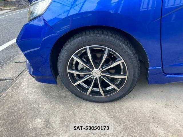Honda FIT HYBRID 2017-11 8365931-4