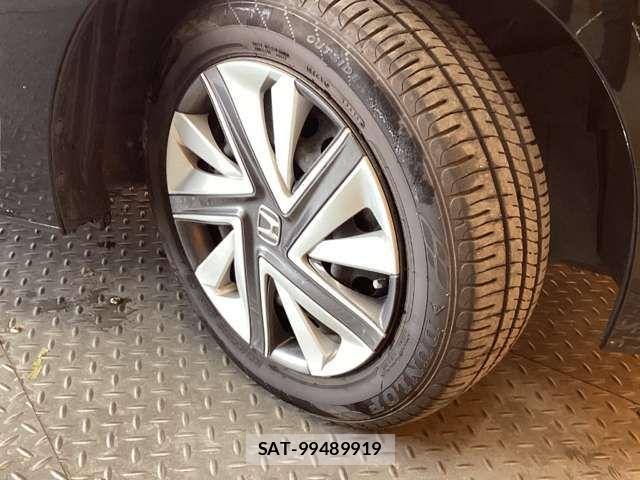 Honda FIT HYBRID 2017-04 8365934-9