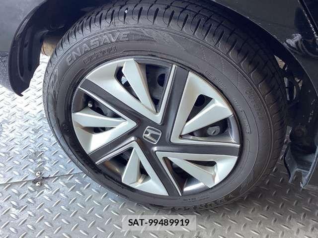 Honda FIT HYBRID 2017-04 8365934-12