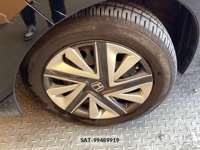 Honda FIT HYBRID 2017-04 8365934-14