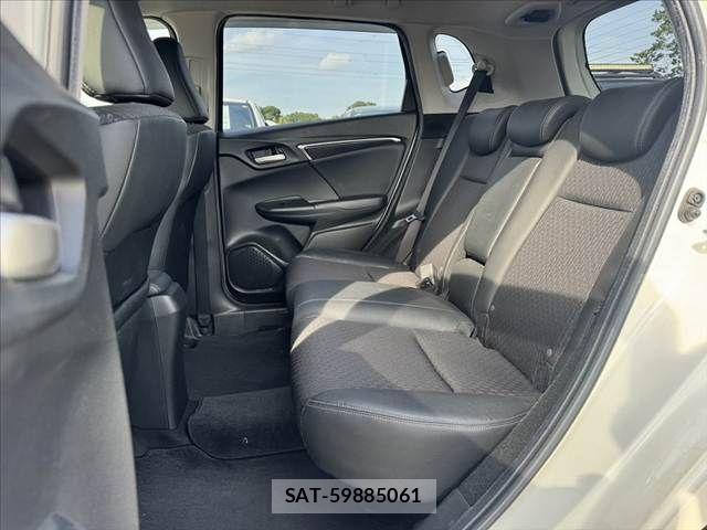 Honda FIT HYBRID 2013-11 8365938-17
