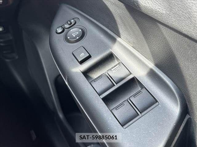 Honda FIT HYBRID 2013-11 8365938-24