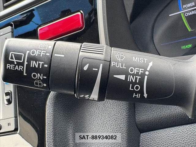 Honda FIT HYBRID 2016-07 8365940-26