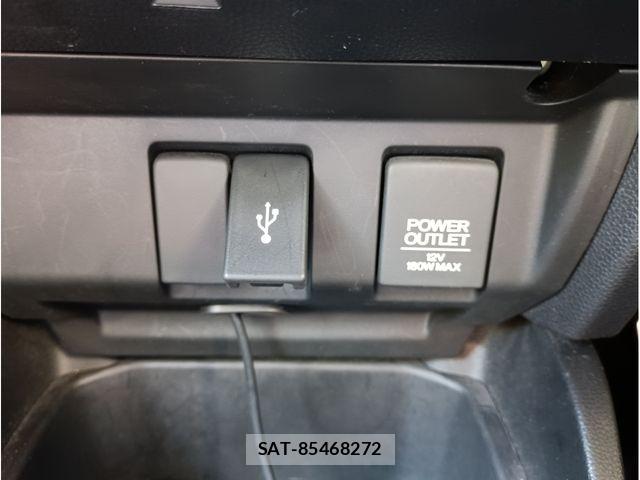 Honda FIT HYBRID 2018-02 8371659-18