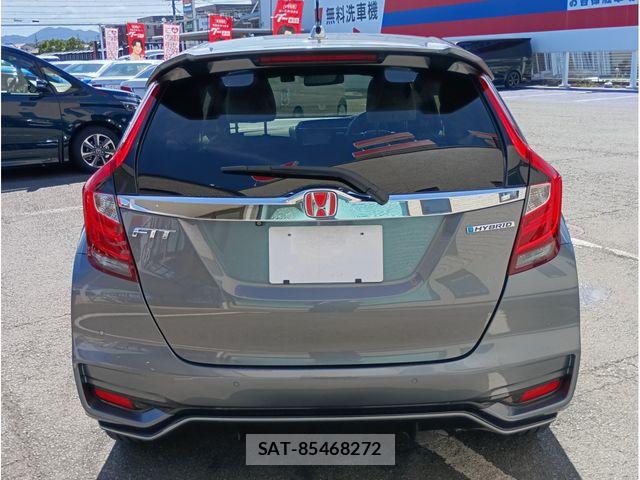 Honda FIT HYBRID 2018-02 8371659-5