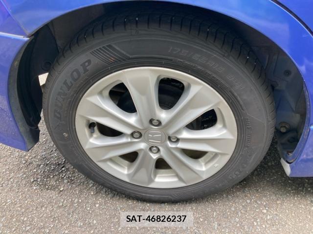 Honda FIT HYBRID 2011-07 8412451-5