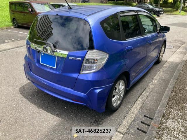 Honda FIT HYBRID 2011-07 8412451-6