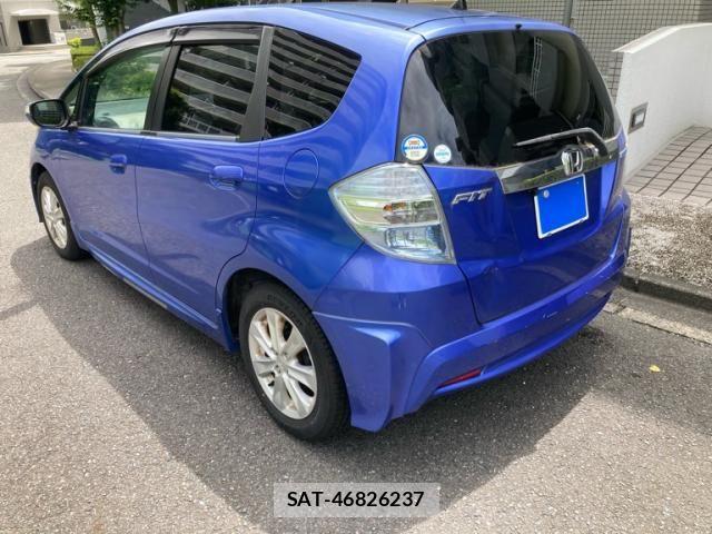 Honda FIT HYBRID 2011-07 8412451-7